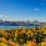 Vue panoramique de Montréal et du fleuve