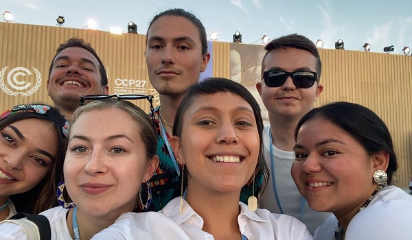 Collectif jeunes Kahnawake pour le climat COP27 Iakwatonhontsanónsta’ts